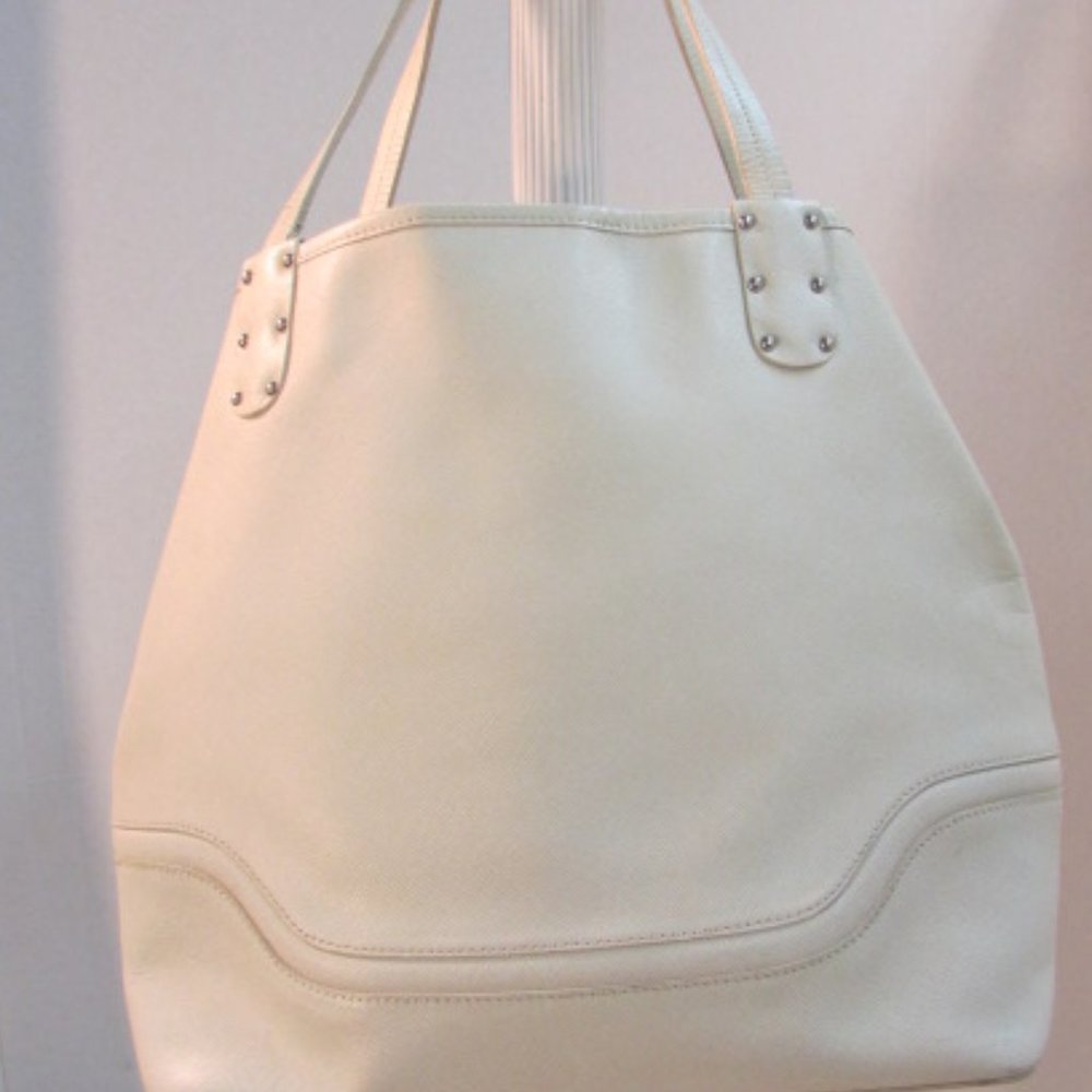 Monsac Original White Leather Shoulder Purse